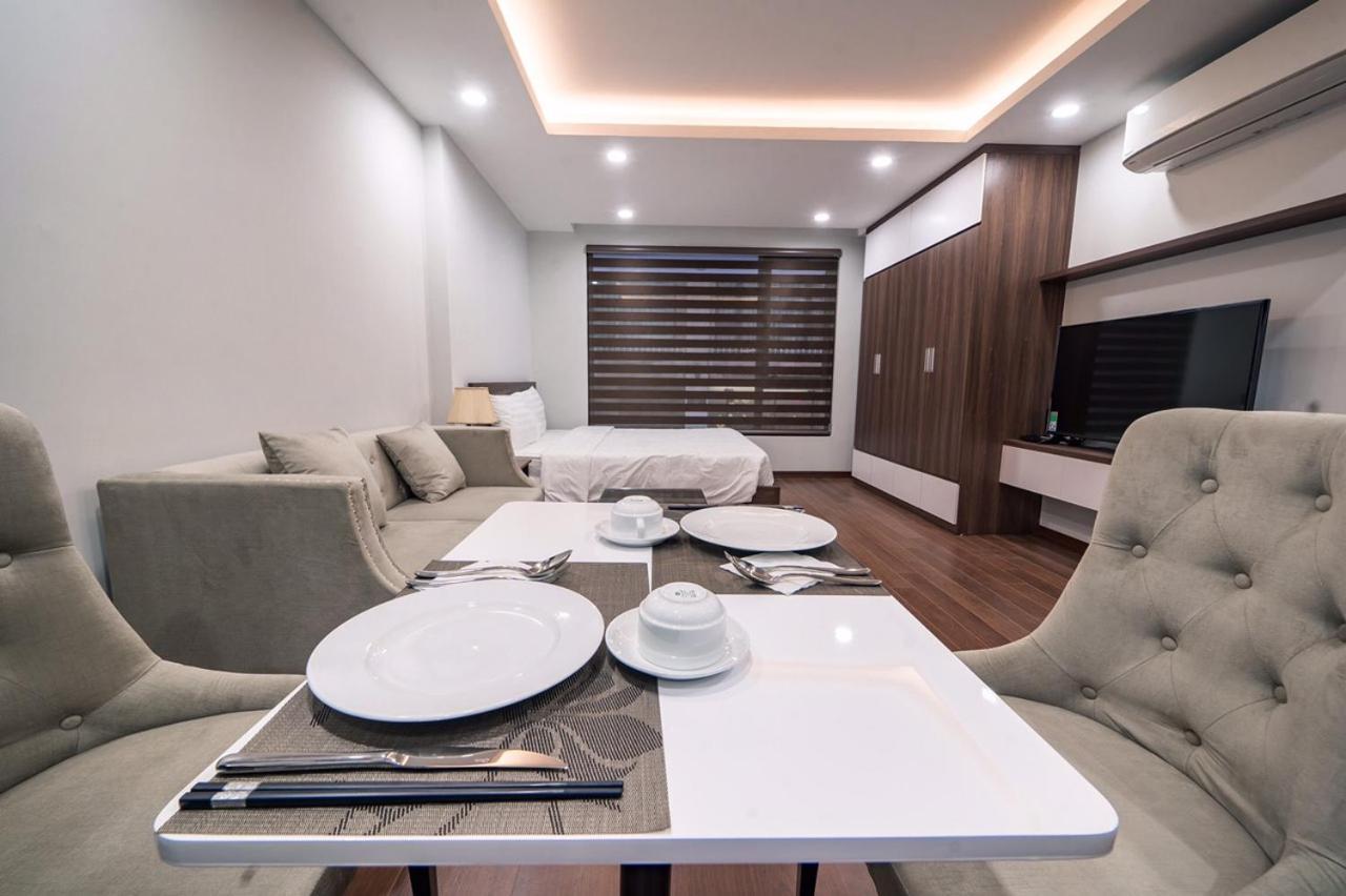 T&B Housing Aparthotel Hanoi Buitenkant foto