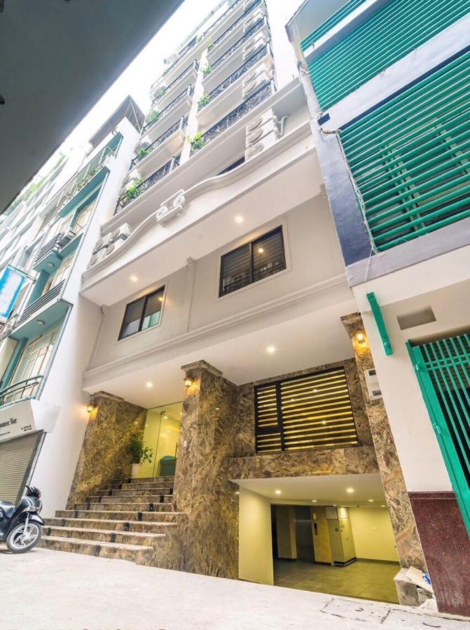 T&B Housing Aparthotel Hanoi Buitenkant foto